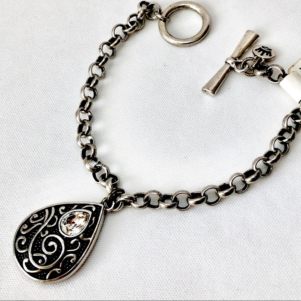 'Teardrop' Hallmark Charm Bracelet *NWT*